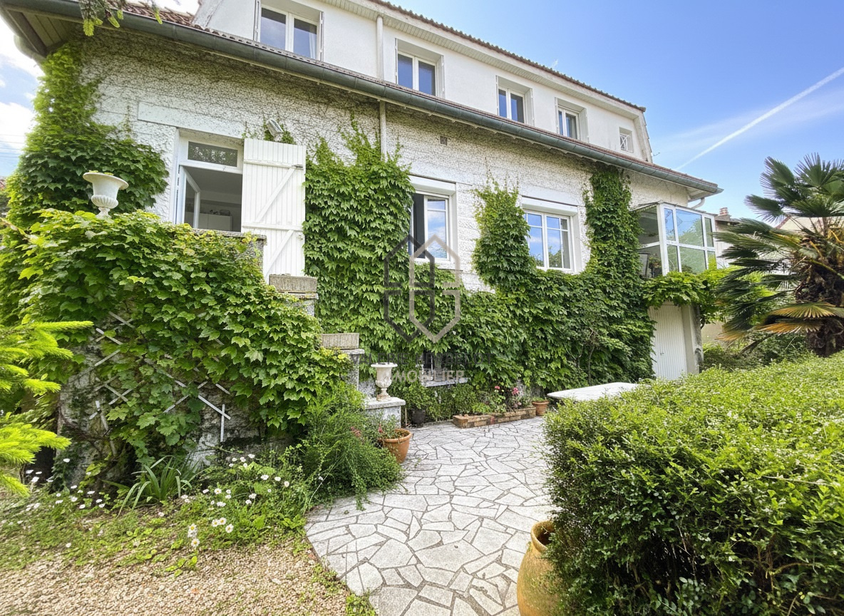 Agence immobilière de Valerie Herbelot Immobilier