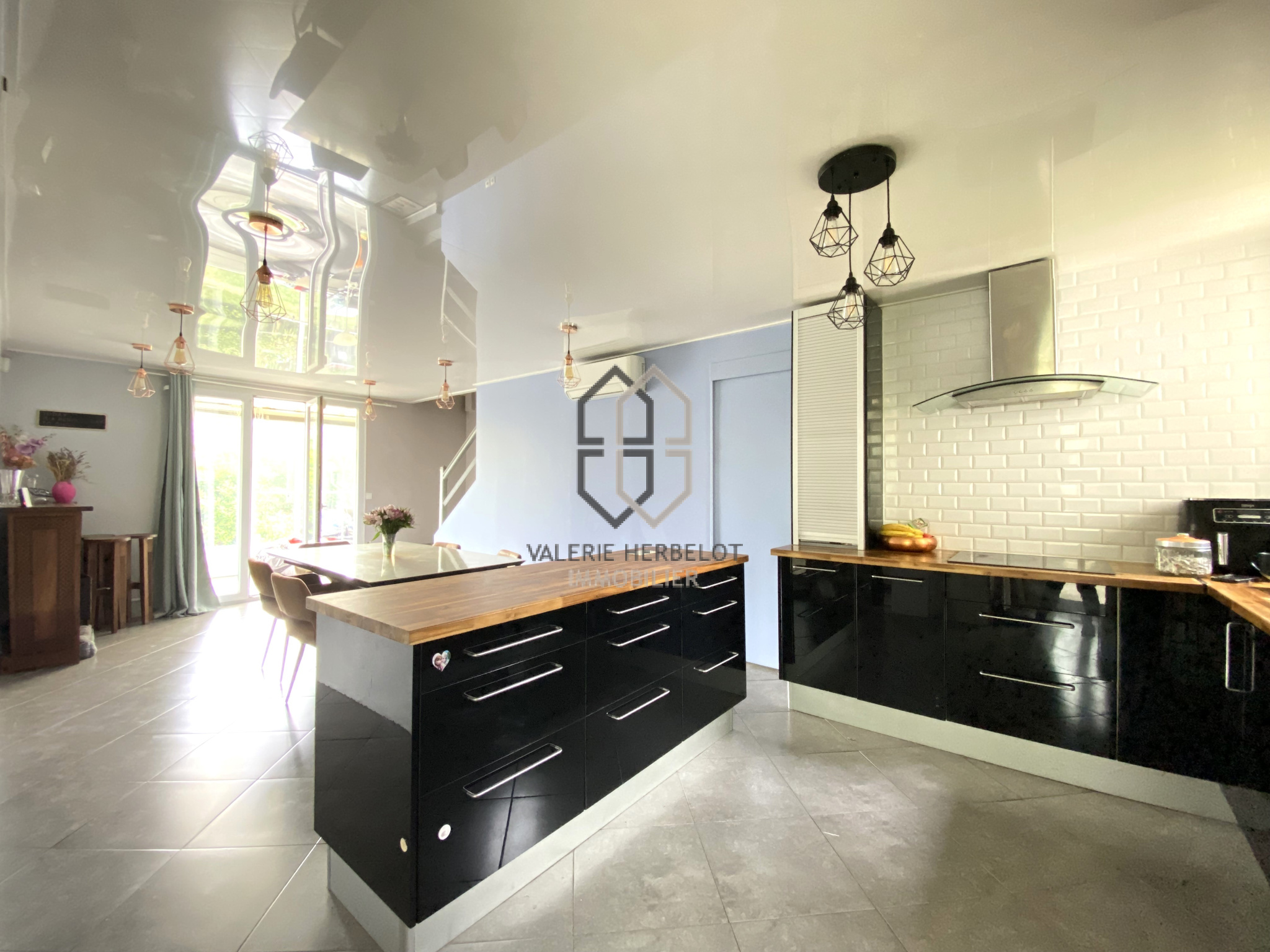 Agence immobilière de Valerie Herbelot Immobilier